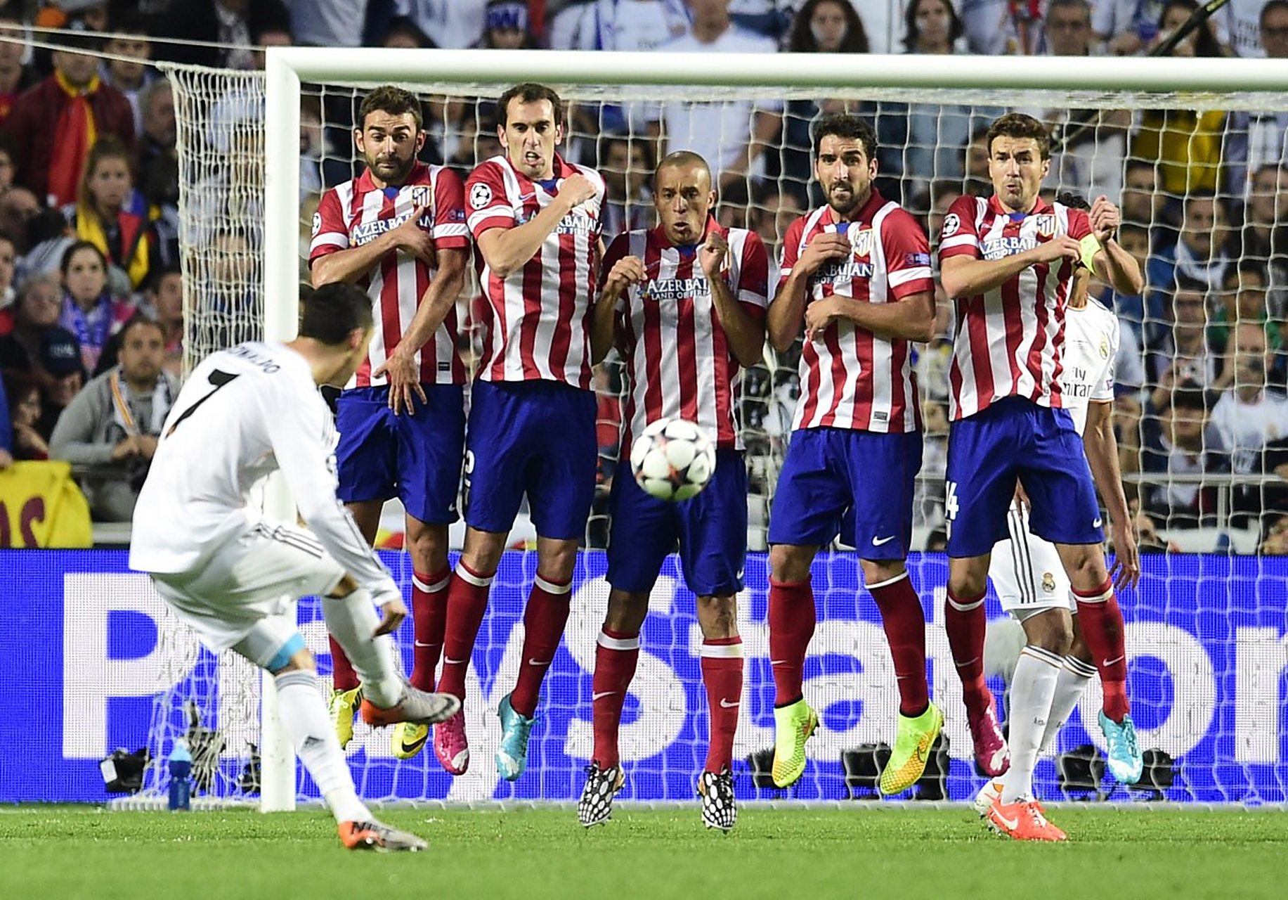 莱斯特城主场白捧继续逼近前四的简单介绍