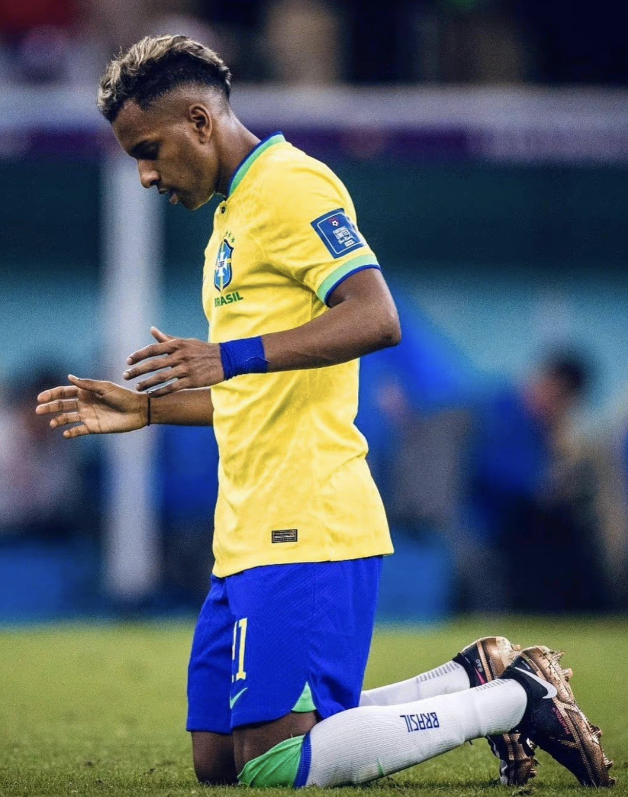 巴塞罗那球员戈米斯因伤缺席接下来几场比赛的简单介绍 巴塞罗那球员戈米斯因伤缺席接下来几场比赛的简单介绍