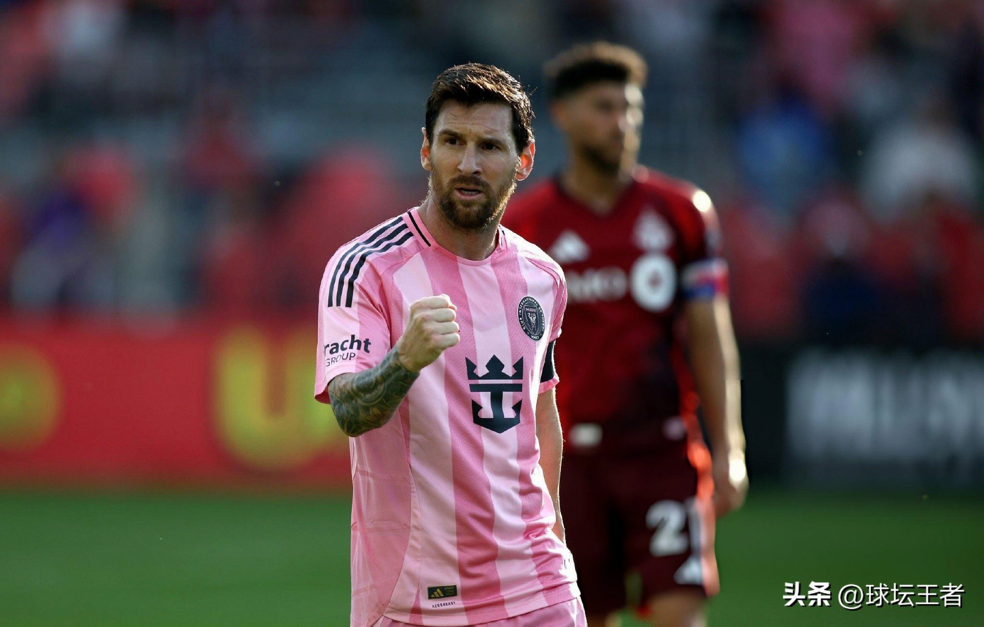 马德里双雄决战，梅西率队取得关键胜利的简单介绍