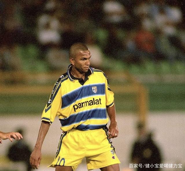 关于完胜帕尔马，锁定了下赛季豪门资格的信息