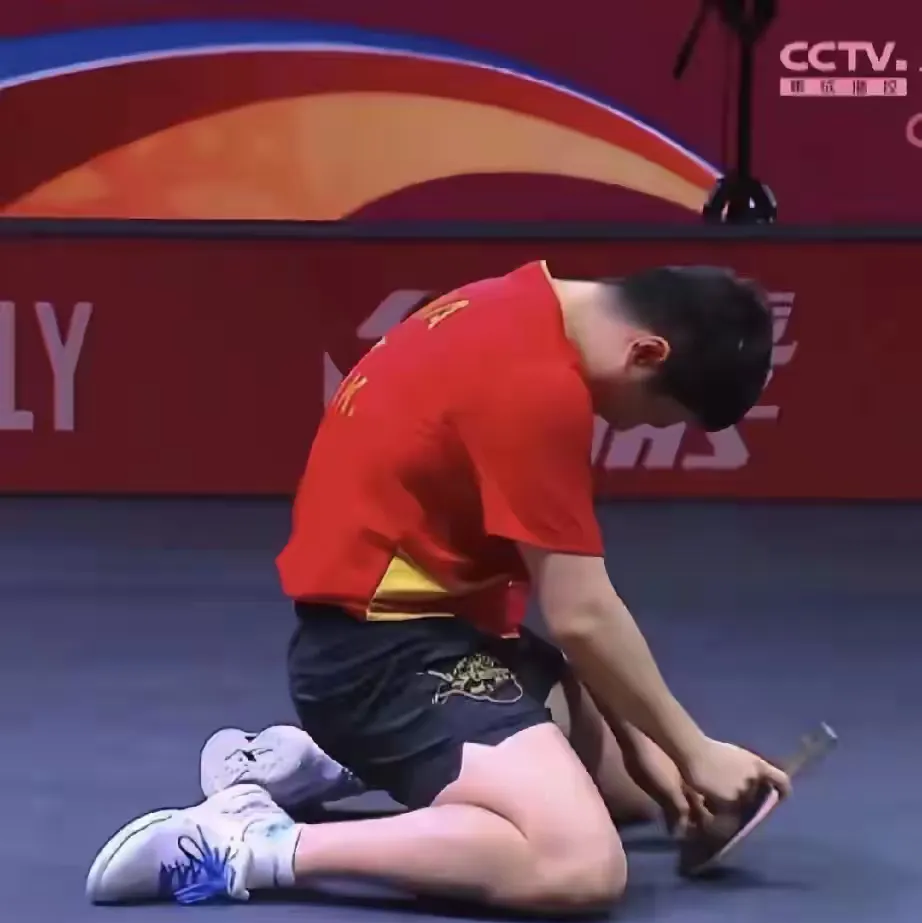 包含中国队险胜英格兰队，许昕统治全场的词条