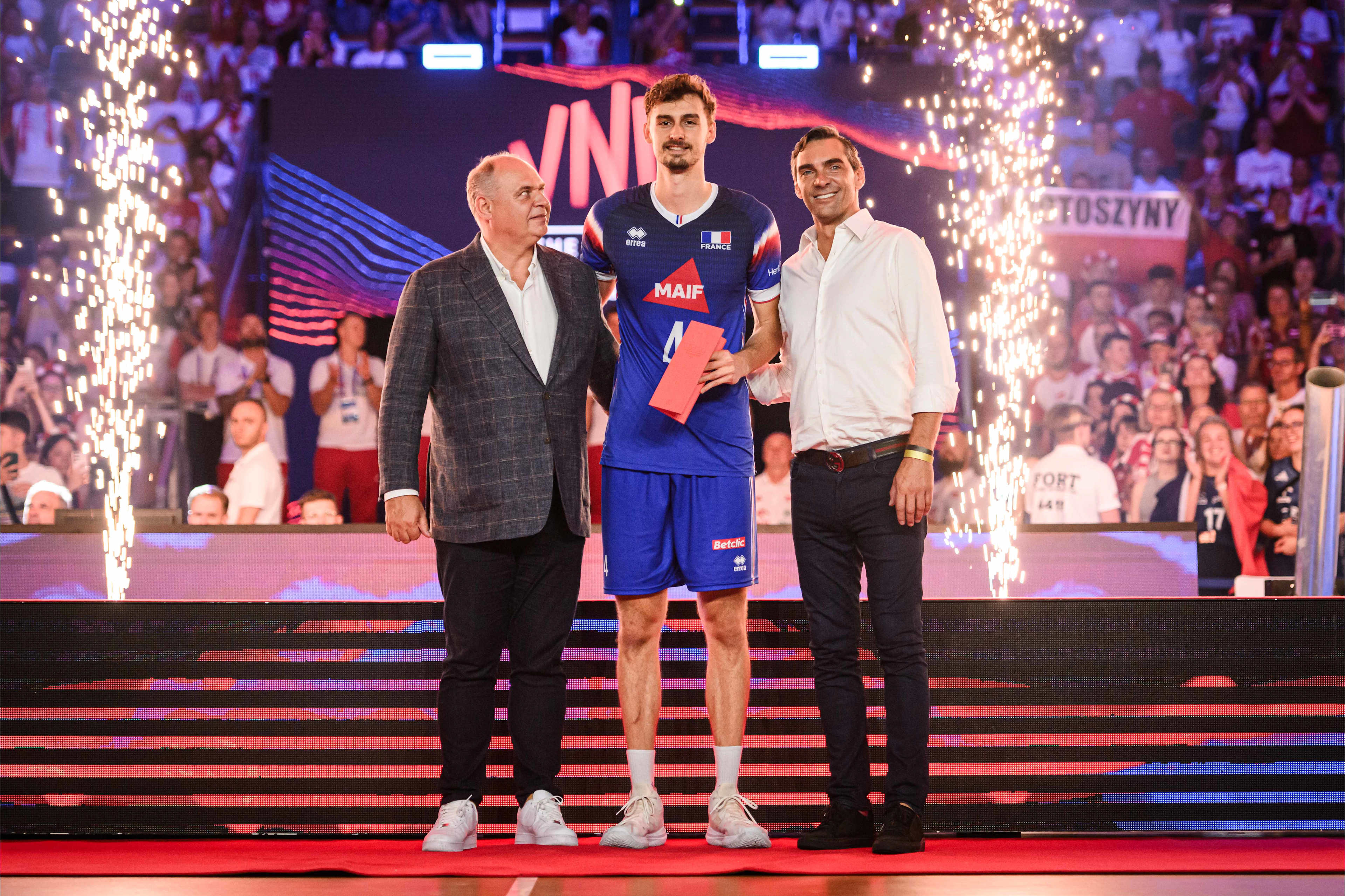 关于法国队翻盘波兰队，波尔统治全场的信息