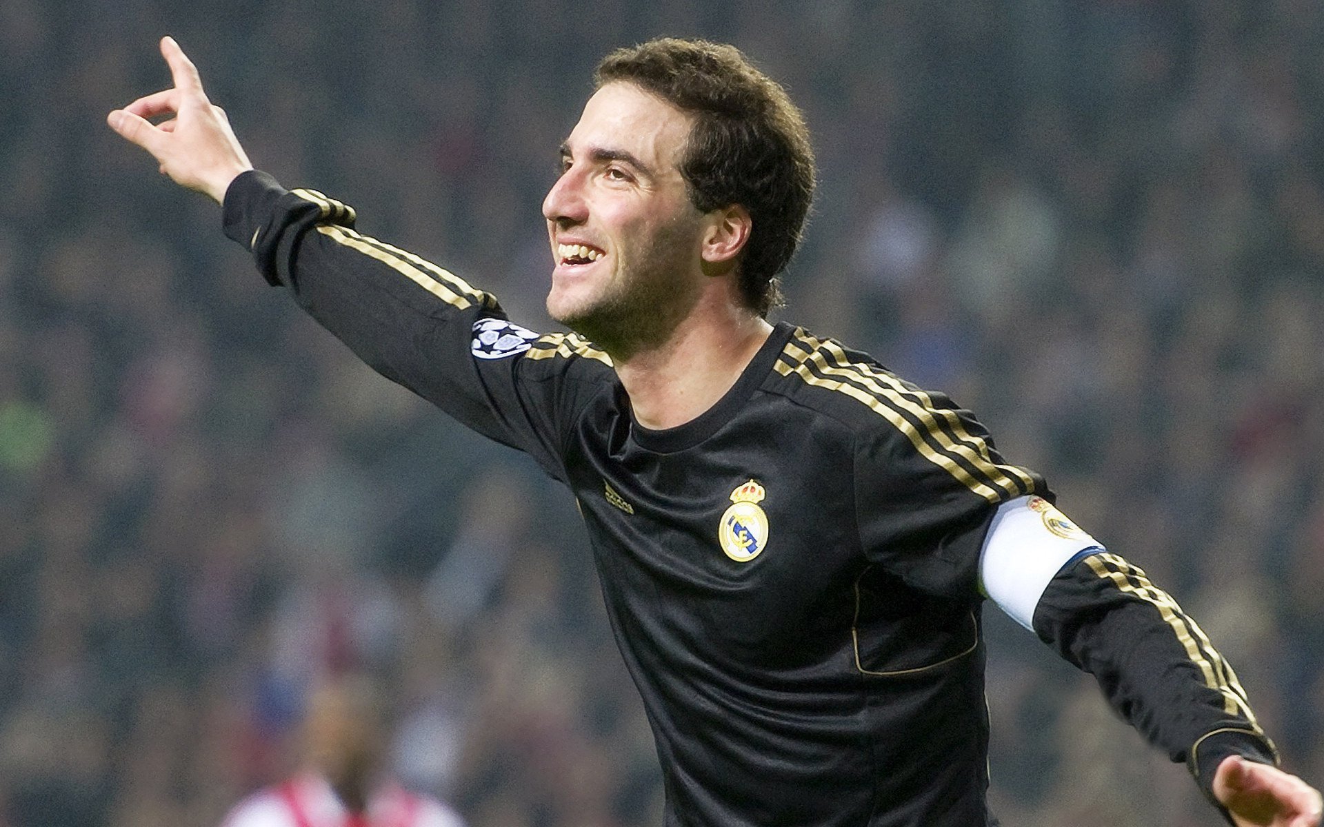 阿劳霍终场绝杀封神,切尔西铁血末节逆转德国战车